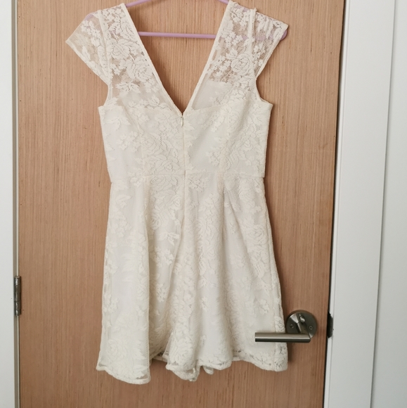 BCBG romper - Picture 2 of 3